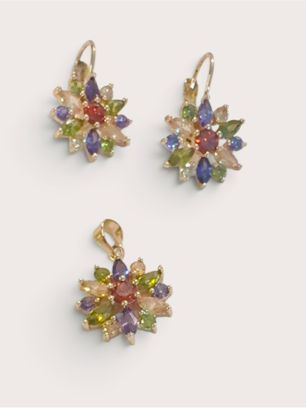 Multicolor Flower Cluster Pendant & Earrings Set - Gold Tone
